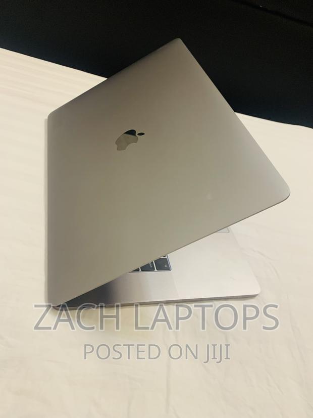 Laptop Apple MacBook 2016 16GB Intel Core i7 SSD 512GB · Photo 4