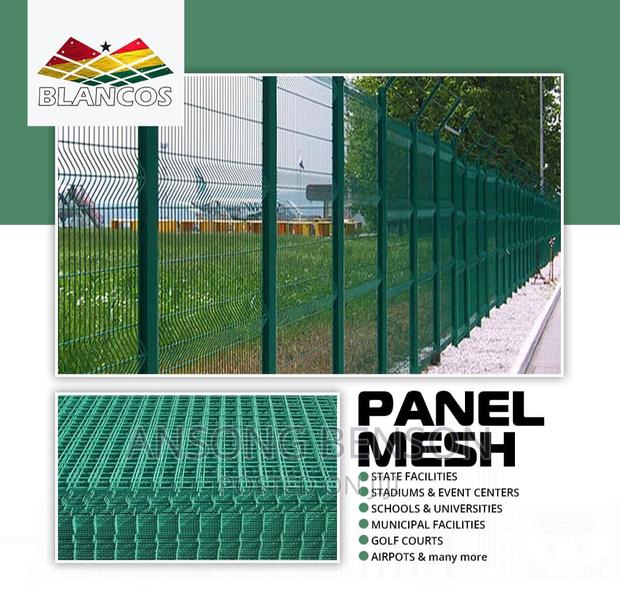 Original Galvanized and Coated Mesh · Photo 1