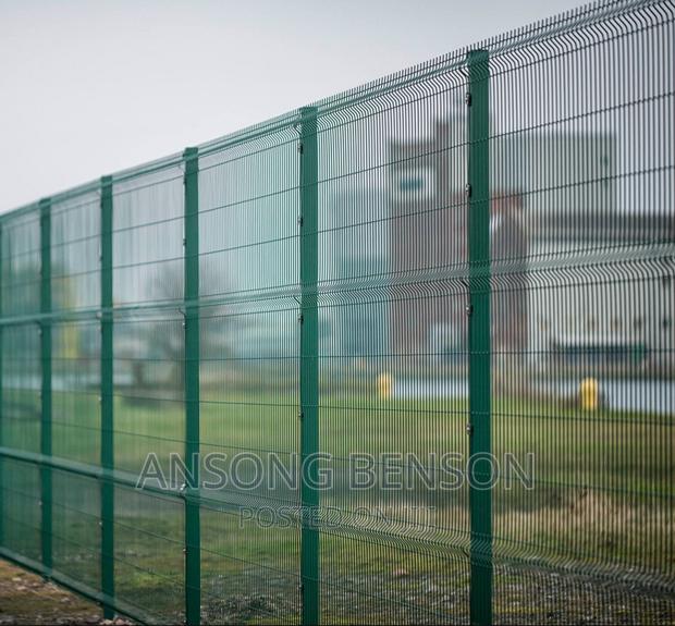 Original Galvanized and Coated Mesh · Photo 2