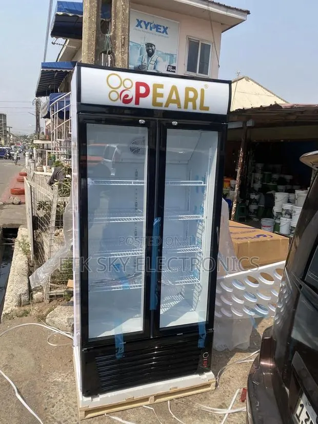Reformist Pearl PVC-622-2b 500l Double Door Display Fridge · Photo 1