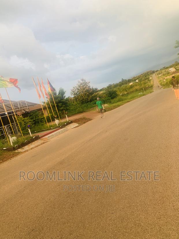 Major Commercial Roadside Land in Sunyani Main · Photo 2