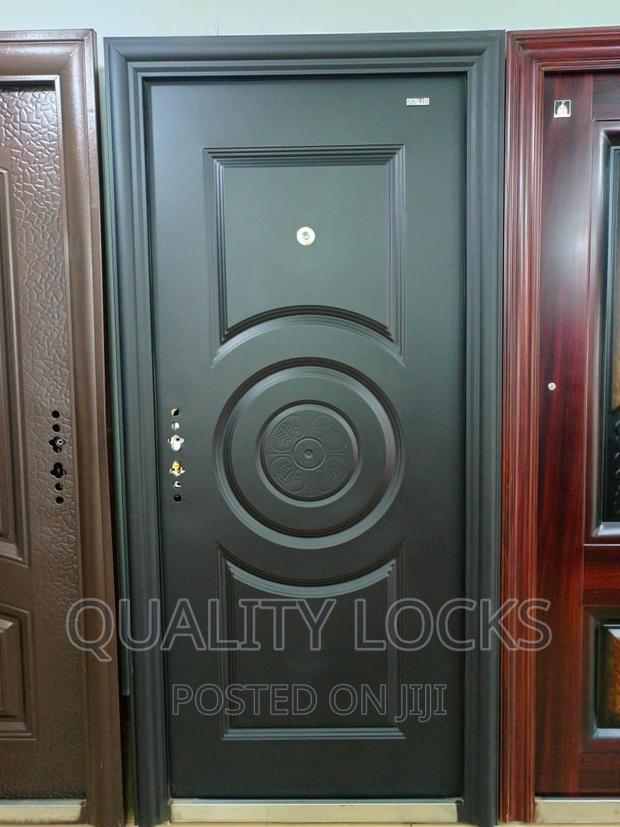 High Quality Sed Door · Photo 1