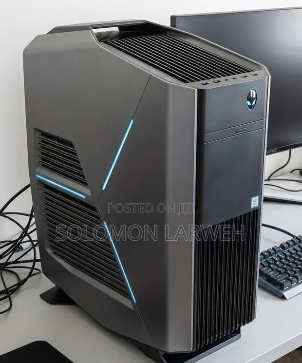 Dell Alienware Aurora R12 32GB Intel Core i7 HDD+SSD 1.5T · Photo 1