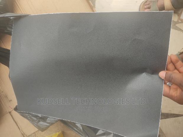 Anti-Scratch Laptop Sticker · Photo 3