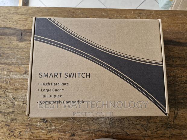 16port Poe Switch Ai · Photo 5