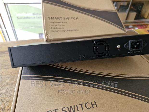 16port Poe Switch Ai · Photo 7