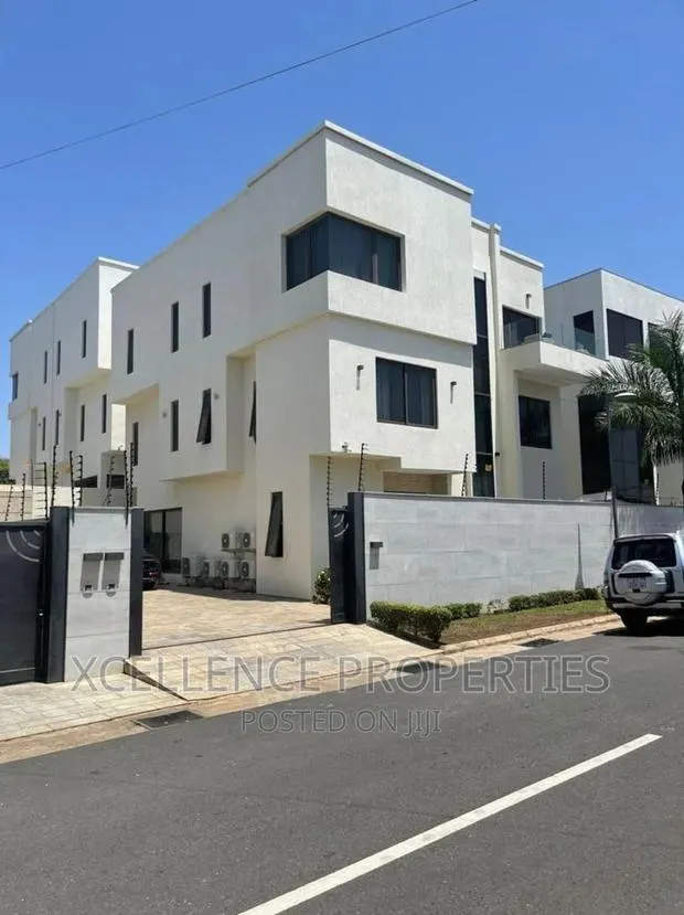 Furnished 4bdrm Apartment in Xcellence Properties, Adjiriganor · Photo 1