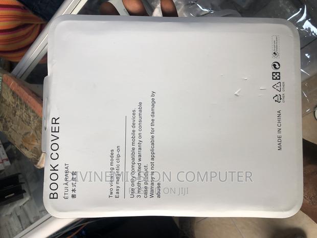 iPad Air 9.7 Book Cover, Magnetic Cover · Photo 3