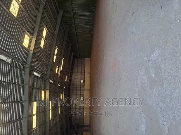 5000 SQM Roadside Warehouse Community 25 · Photo 5