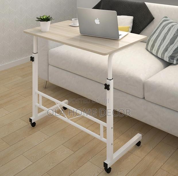 Laptop Table · Photo 4