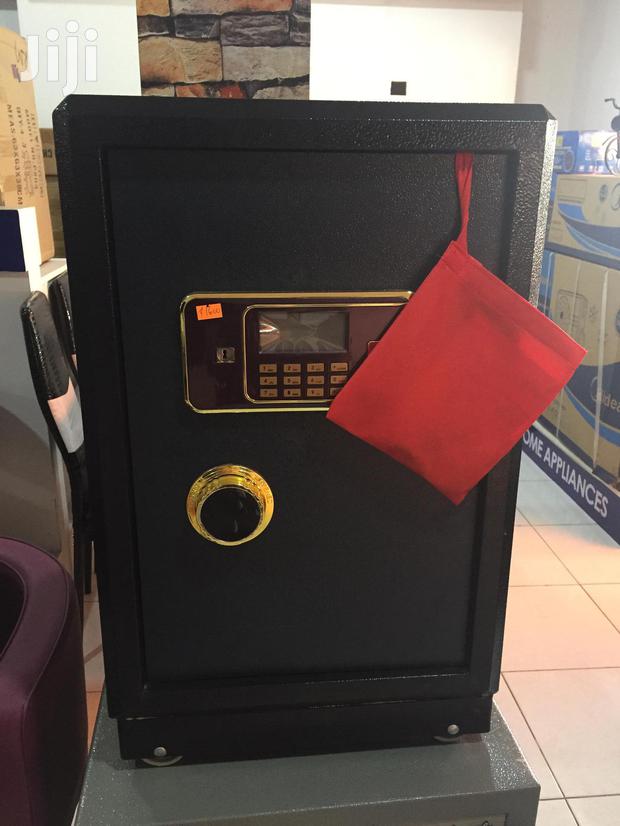 Money Safe Fireproof Box · Photo 1