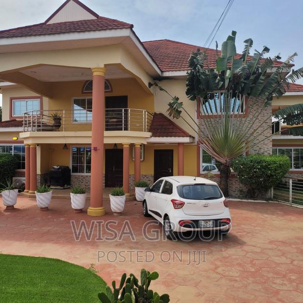 6bdrm Duplex in Wisa Groups, Accra Metropolitan for rent · Photo 2