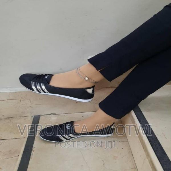Adidas Lady's Footwear · Photo 2