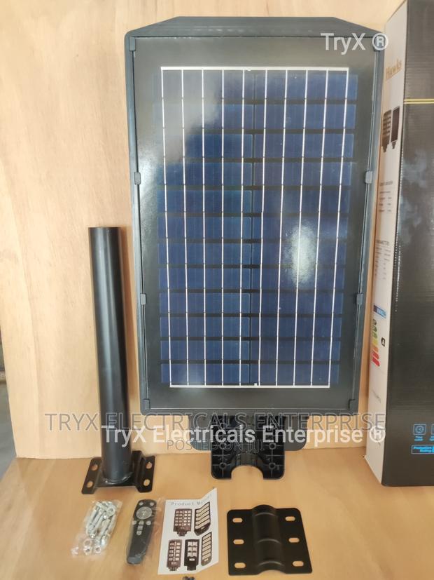 1000W Solar Street Light - Starlink · Photo 2