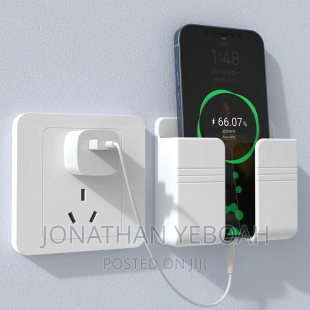 Wall Phone Holder · Photo 2