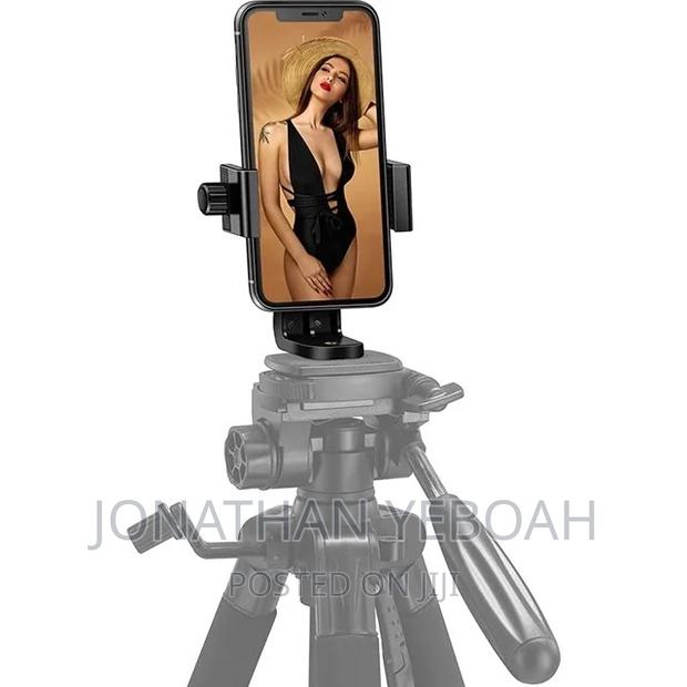 360° Rotation Tripod Phone Holder · Photo 2