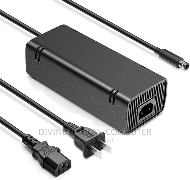 Xbox 360 Power Adapter Original One · Photo 3