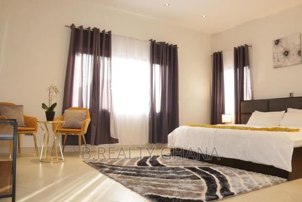 Furnished 4bdrm House in East Legon for sale · Photo 5