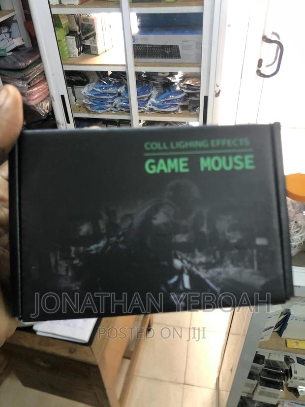 Rechargeable Bluetooth Gaming Mouse · Photo 4