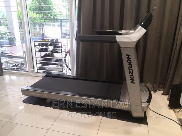 Heavy Duty Paragon X Treadmill From Horizon, UK · Photo 6