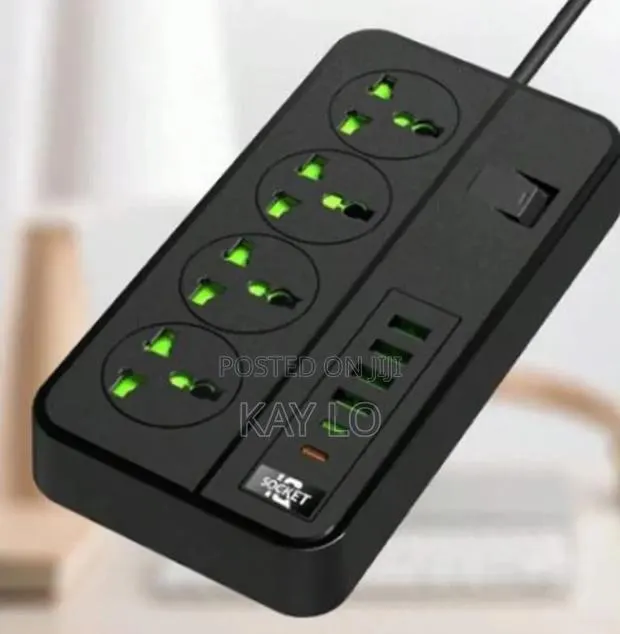 2500w Extension Board With Usb and Type-C · Photo 1