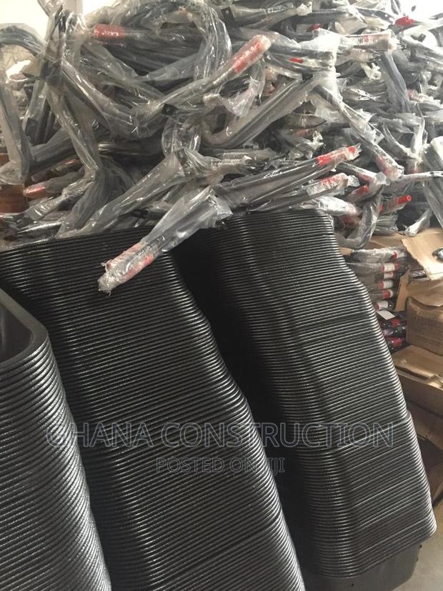 Foreign Wheelbarrow Available Best Price · Photo 2