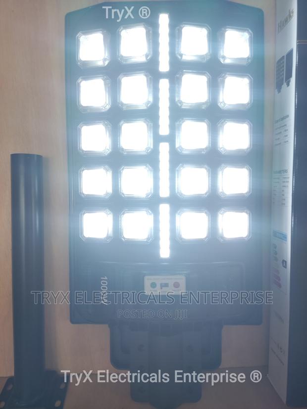 1000W Solar Street Light (LY400) · Photo 2