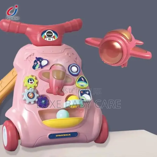 Space Activity Walker · Photo 1
