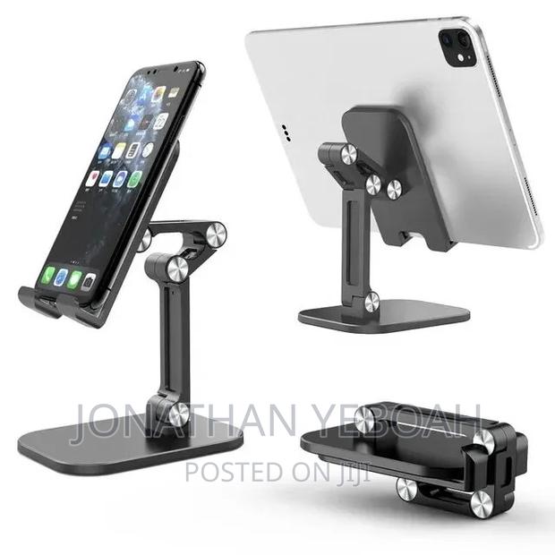 Desktop Phone Stand · Photo 2