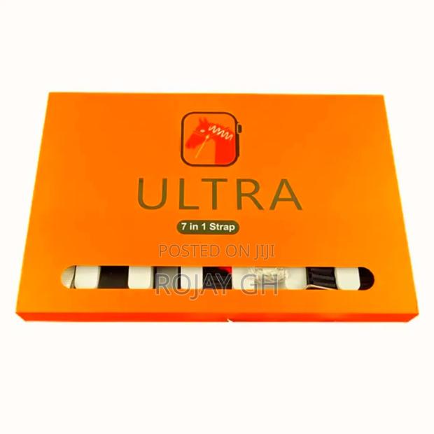 7 in 1 Ultra Straps Smart Watch · Photo 6