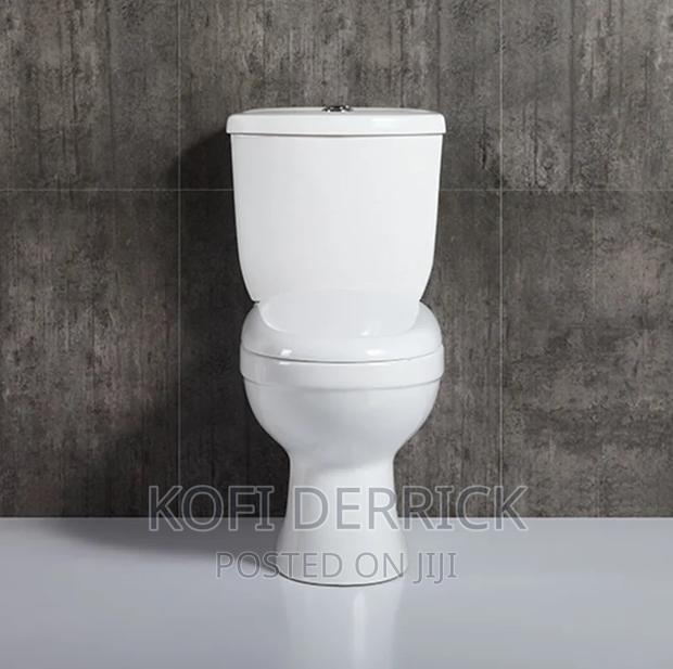 Toilet Seat S/P Strap · Photo 6