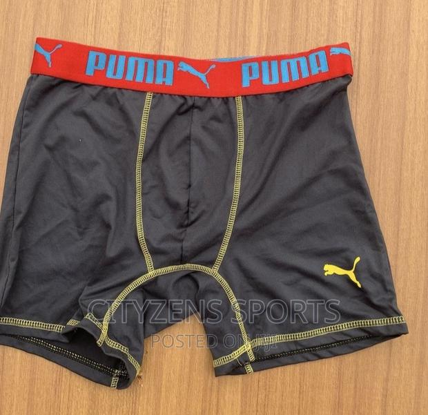 Shorts Inner Stretch · Photo 2