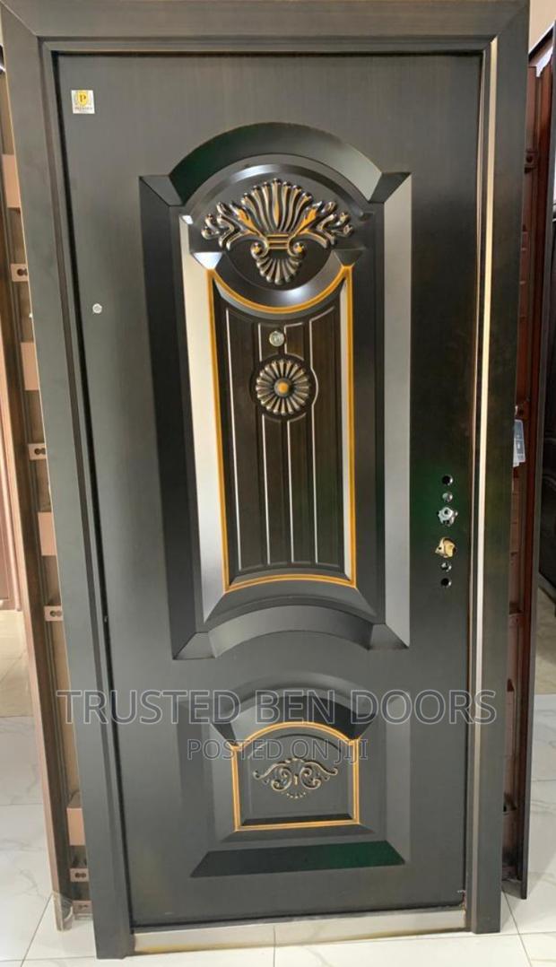 Durable Paladin Turkey Black Anti-rust For Homes+Offices · Photo 1