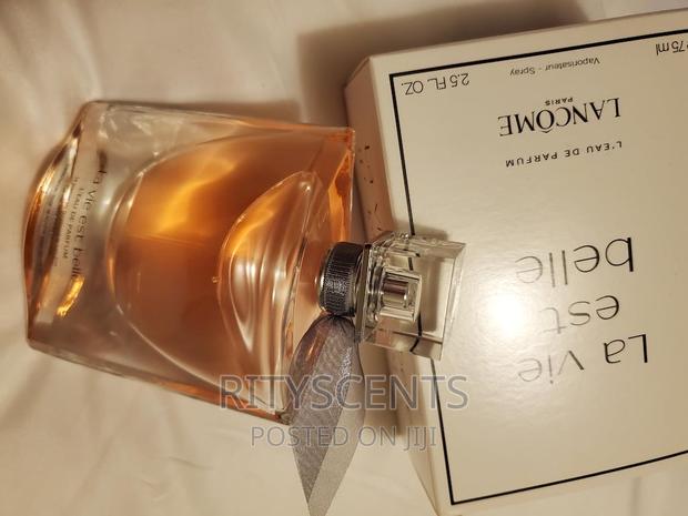 La Vie Est Belle Perfume · Photo 2
