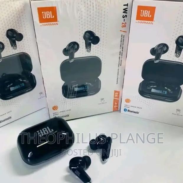 JBL Harman Ear Phone or Pods · Photo 2