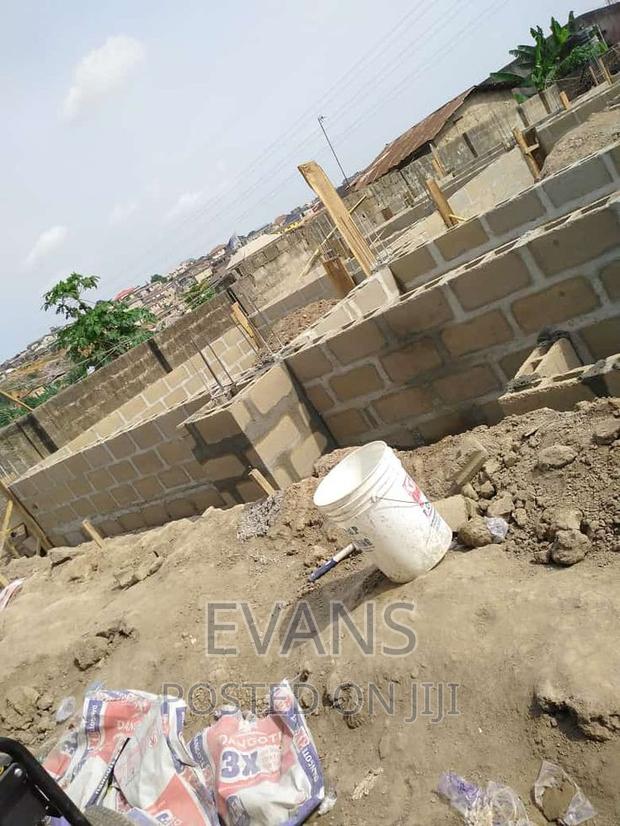 Building Contractor · Photo 1