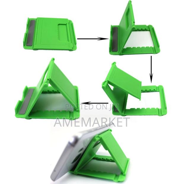Universal Mobile Phone and Tablet Holder · Photo 3