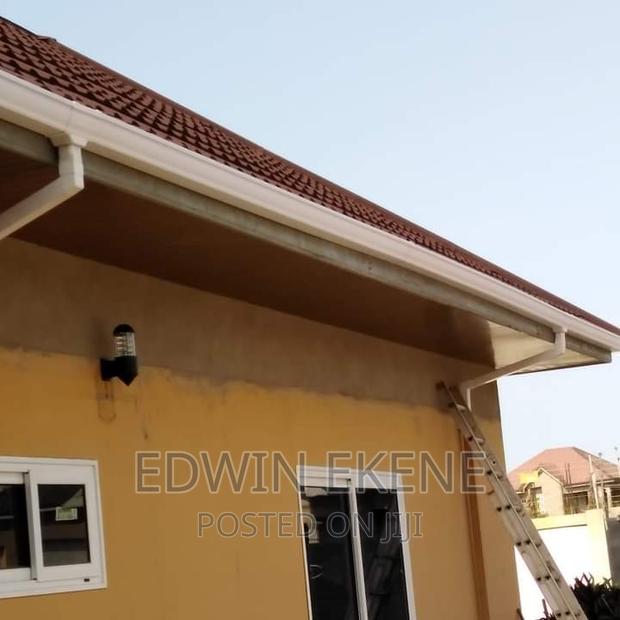 White PVC Rain Gutter · Photo 1