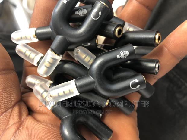 Audio Stereo Splitter Male to Female Converter · Photo 5