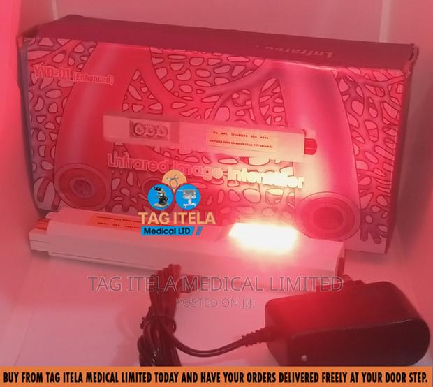 Vein Finder (Rechargeable) · Photo 2