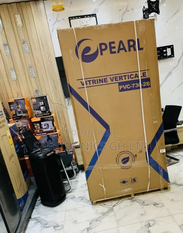 Newest Update Pearl PVC-730-2b 610-Liter Double-Door Glass Display · Photo 1