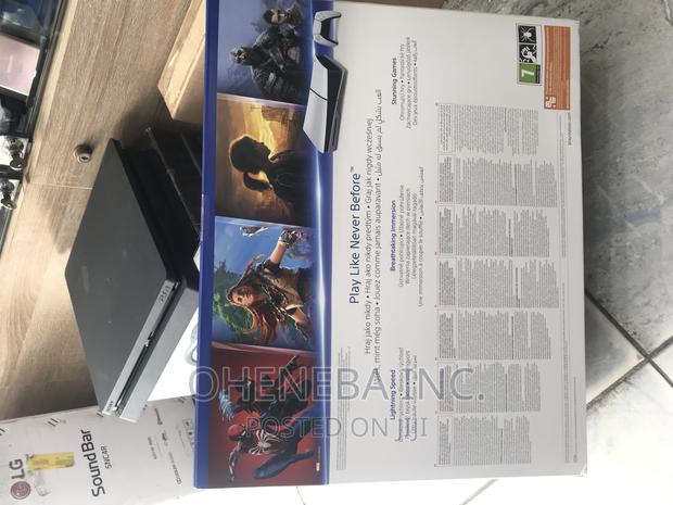 PS5 Slim Console · Photo 7