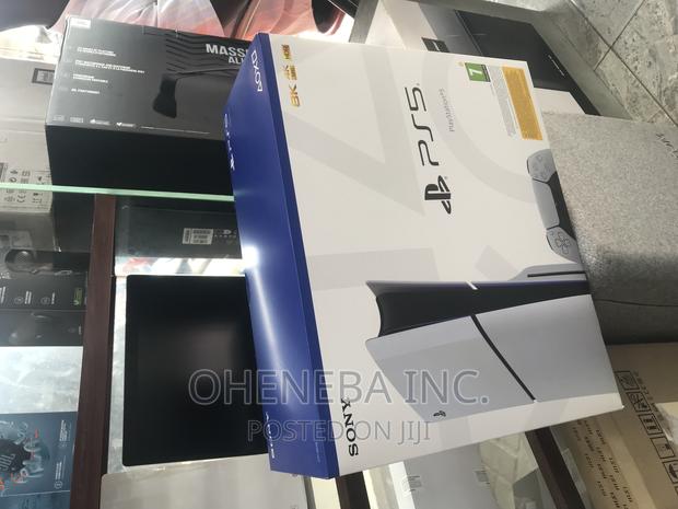PS5 Slim Console · Photo 5