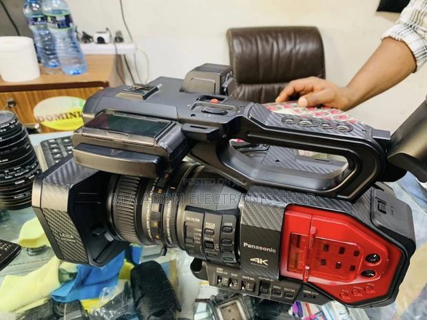 Original Panasonic Ag-Dvx200 Camcorder+Four Thirds Sensor · Photo 1