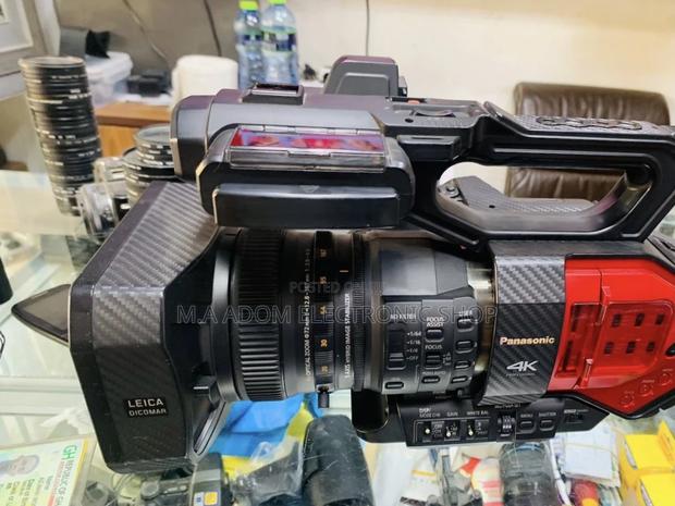 Long Lasting Panasonic Ag-Dvx200 Camcorder. · Photo 1