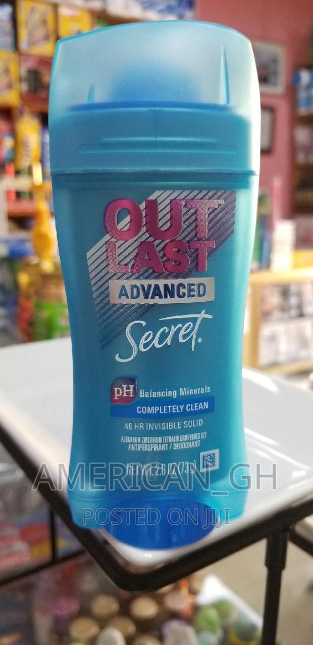 Secret Outlast Advanced Antiperspirant Deodorant · Photo 1