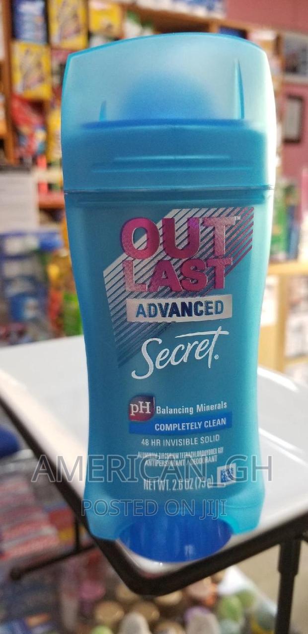 Secret Outlast Advanced Antiperspirant Deodorant · Photo 2