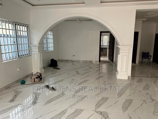 5bdrm House in Fredimens Real, Kumasi Metropolitan for sale · Photo 2