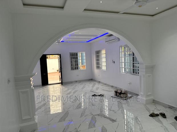 5bdrm House in Fredimens Real, Kumasi Metropolitan for sale · Photo 5