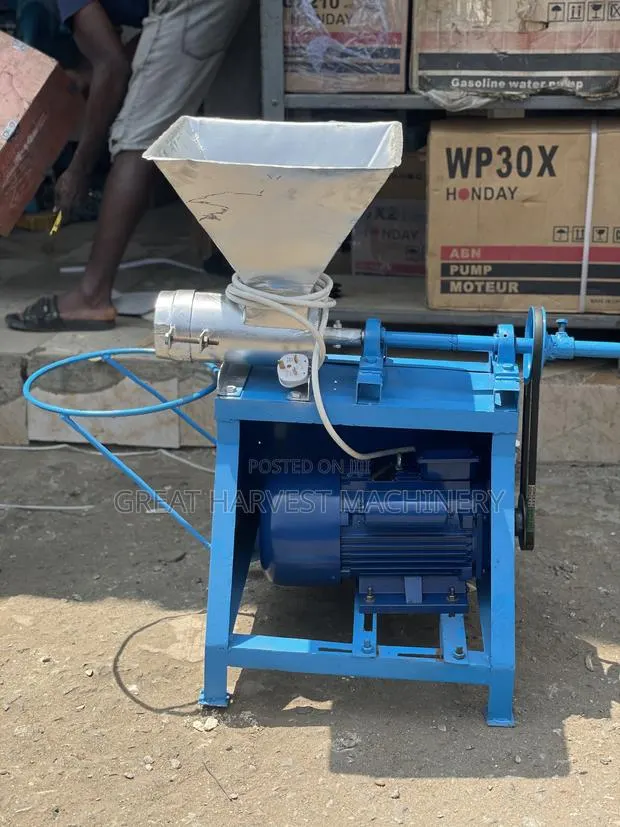 Fufu Pounding Machine With Electric Motor · Photo 1